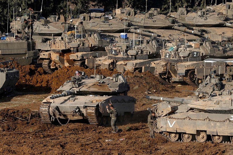 جيش الاحتلال: دمرنا أكثر من 80 موقعًا وبنية تحتية عسكرية لحزب الله خلال أسبوع