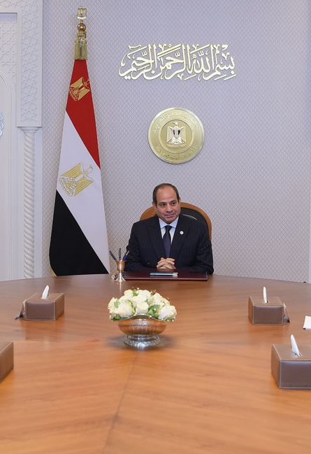 President El-Sisi briefed on government efforts to boost state foreign exchange reserves