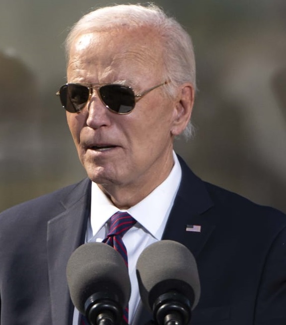 White House: Biden to cast early vote in presidential election today