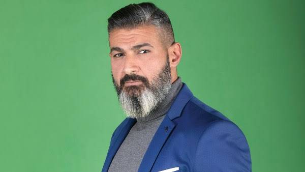 Yasser Galal: Because of the fake accounts in my name.. I will have a presence on social media soon