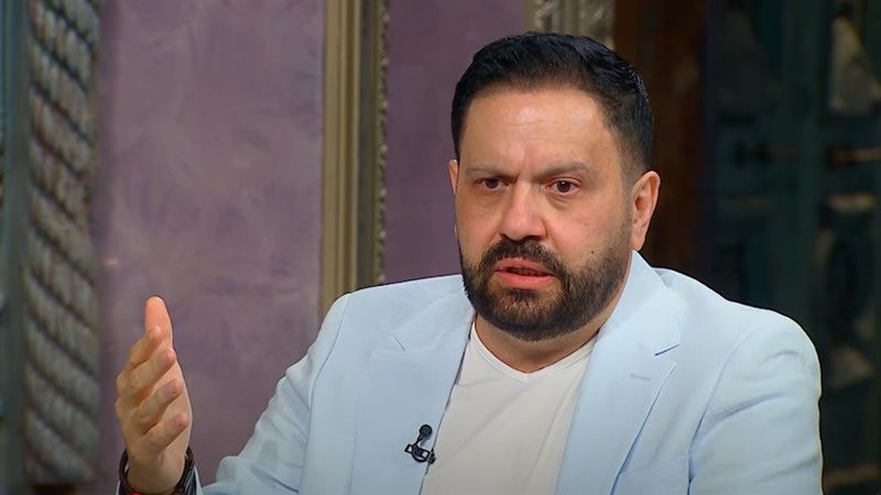 إدوارد بين الفن والمرض.. كيف واجه السرطان وواصل الإبداع؟