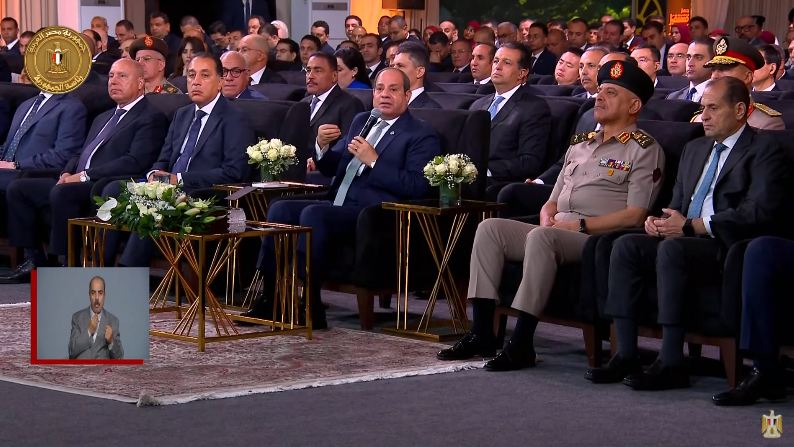 الرئيس السيسي: خطة الدولة هي ربط محافظة الوادي الجديد بالخدمات الحكومية