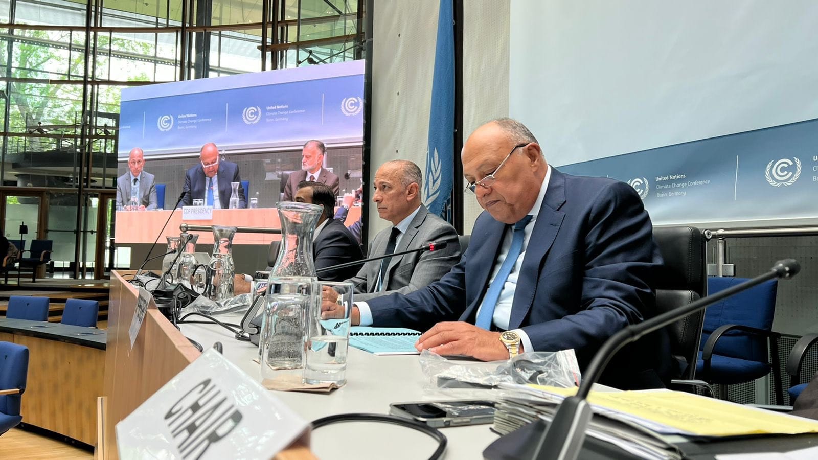 Egypt FM and president-designate of COP27 meets world officials at Bonn UN Climate Conference