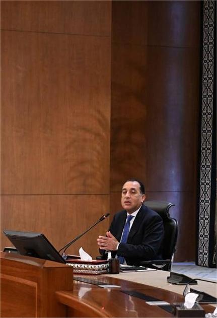 Madbouly: Egypt Condemns Targeting of Brotherly Arab States