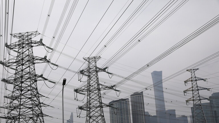 "الكهرباء" تستبق "قمة المناخ" بحزمة إجراءات وخطة طوارئ