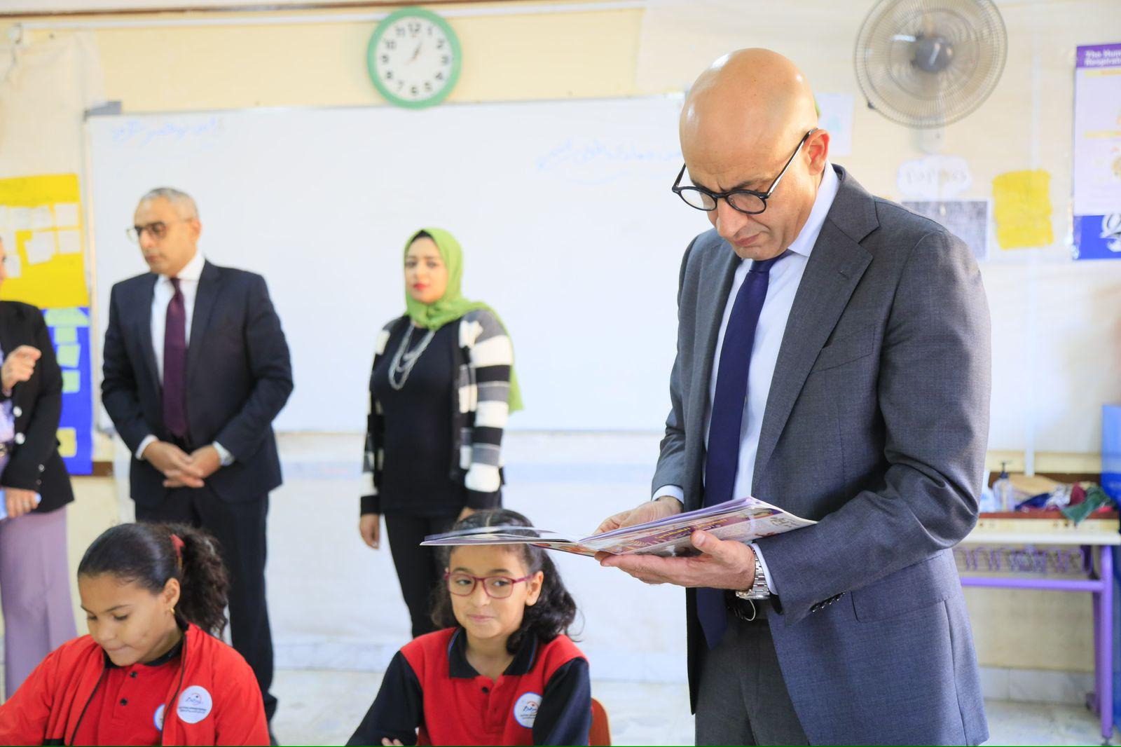 Minister of Education: We will expand the number of Japanese schools across the country