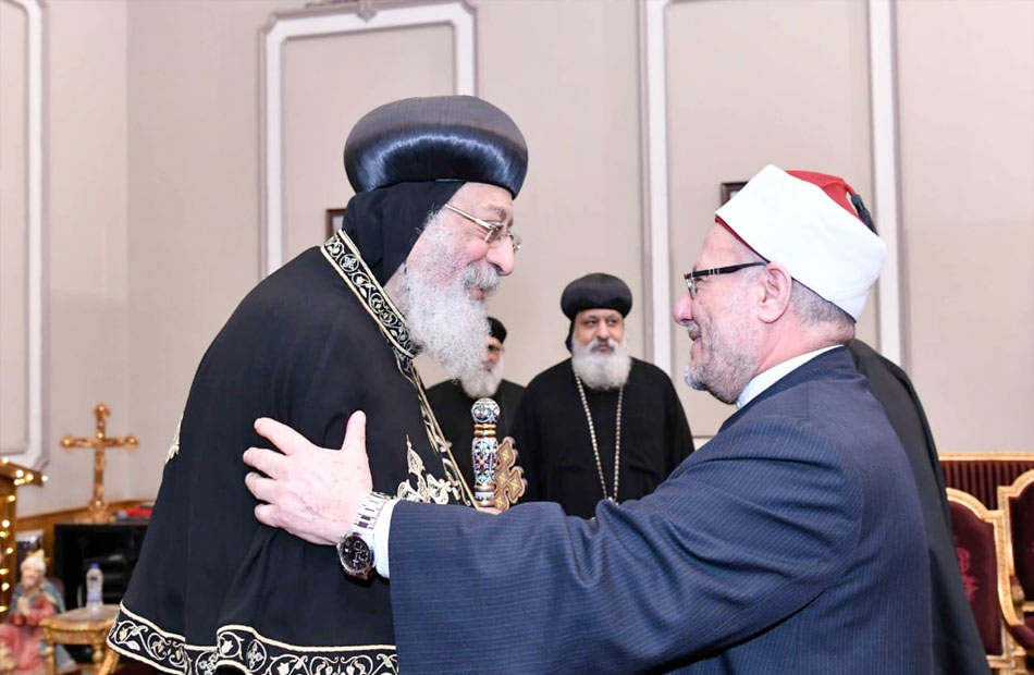 Pope Tawadros II meets with the Grand Mufti of the Republic to wish him a Merry Christmas