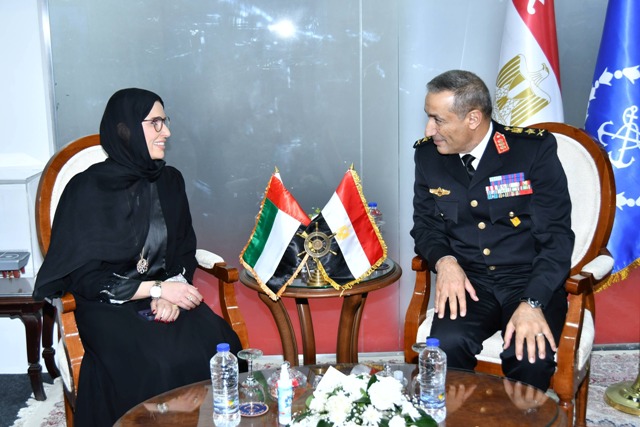 Intensive bilateral meetings for the leaders of the main branches and senior leaders of the armed forces before the conclusion of the EDEX exhibition
