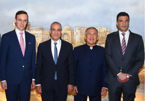 Foreign Minister Meets with President of Tatarstan to Discuss Enhancing Bilateral Cooperation