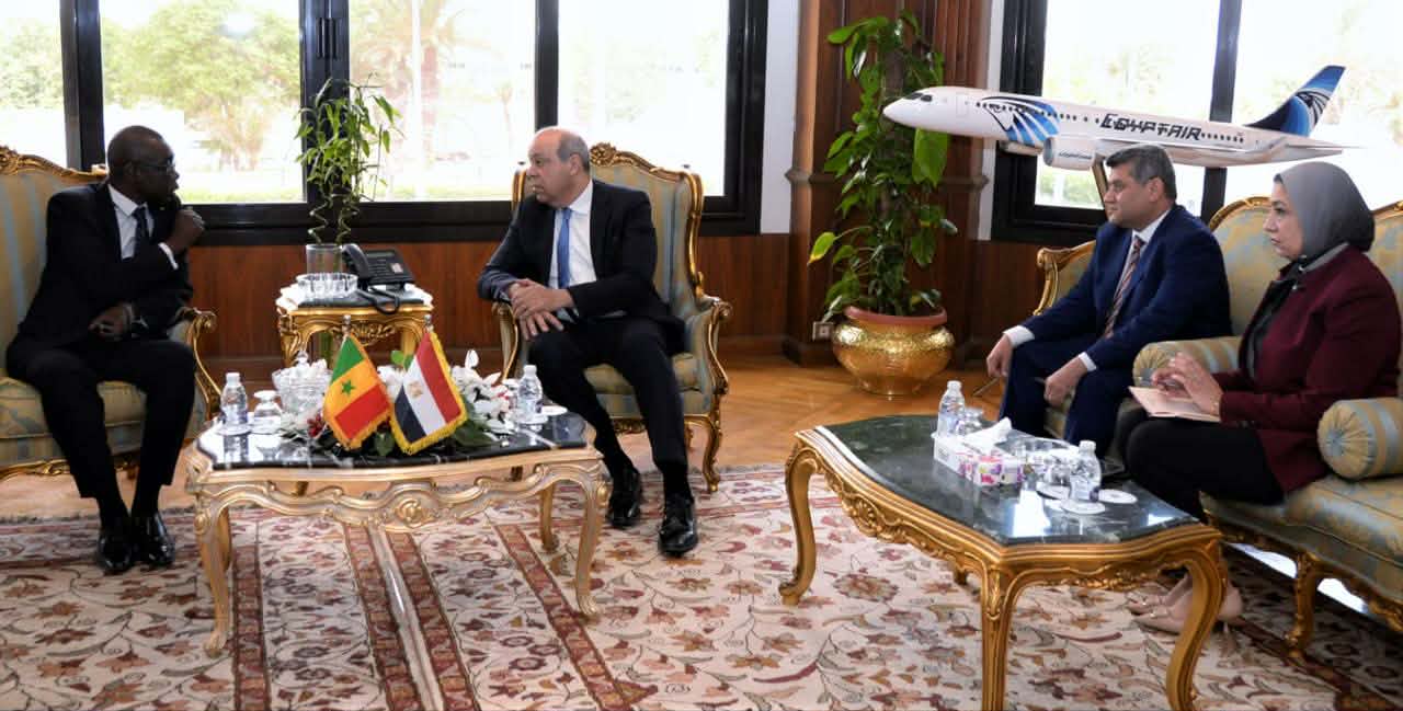 Minister of Civil Aviation Receives Senegalese Ambassador to Egypt to Discuss Prospects for Joint Cooperation