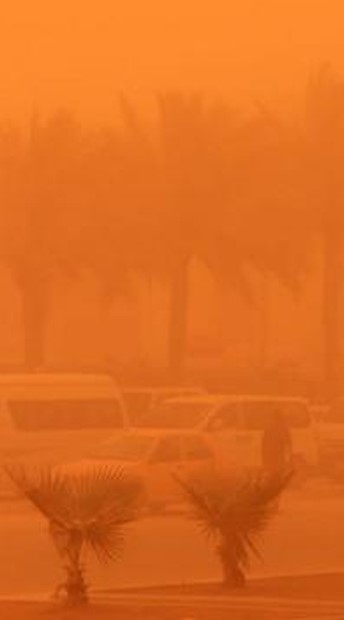 Meteorology warns: Dust storm approaching Greater Cairo