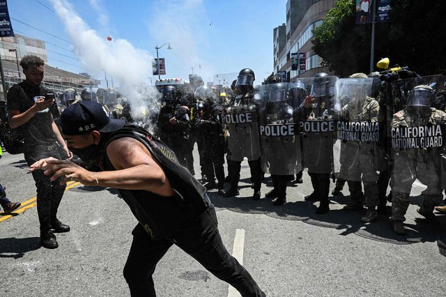 Los Angeles Police Announce Arrests of Protesters Who Defied Curfew