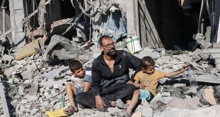 The number of victims of the Israeli aggression on the Gaza Strip increased to 29,782 martyrs and 70,043 injured