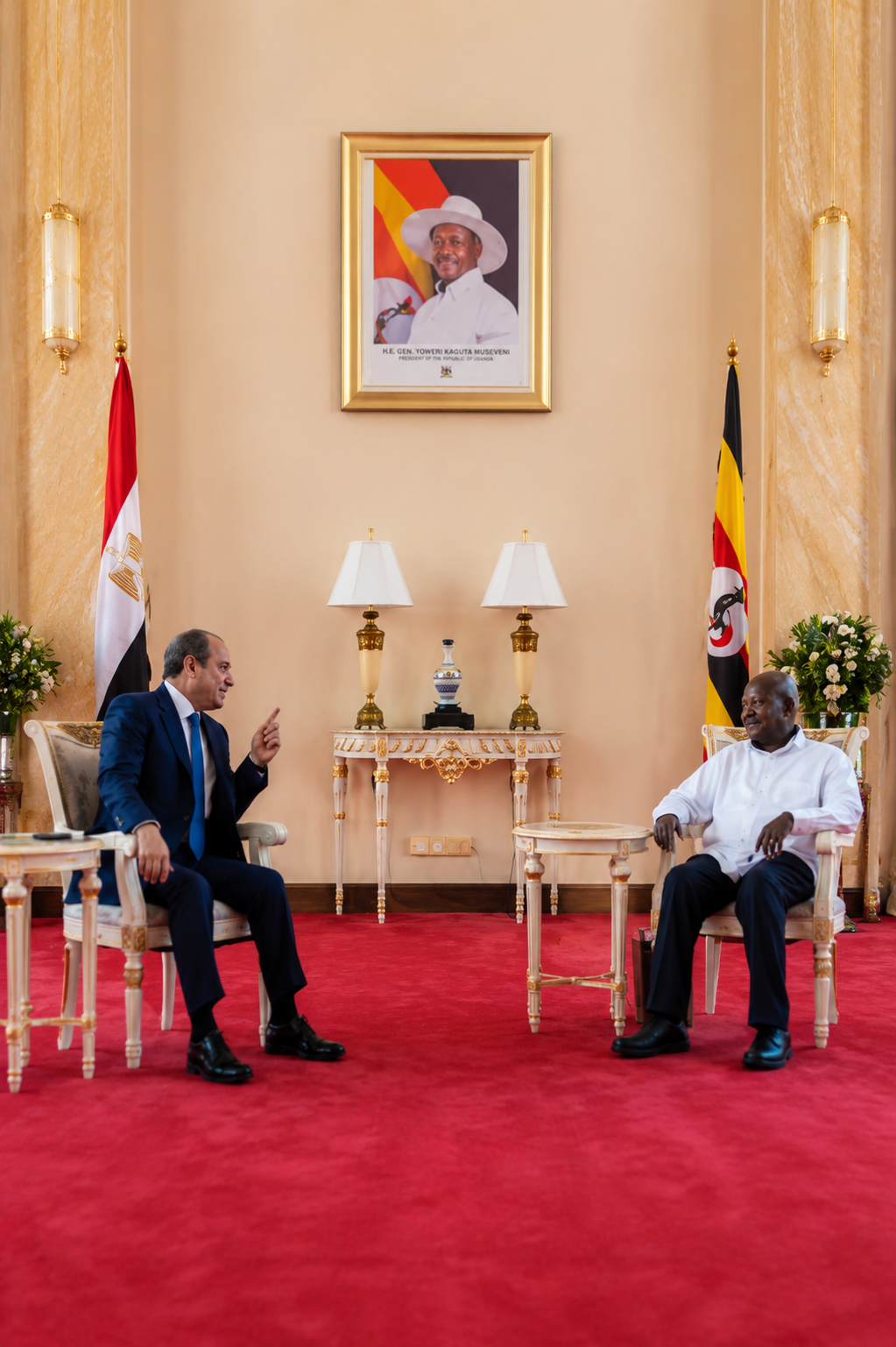 رئيس أوغندا يرحب بالرئيس السيسي ويؤكد التطلع لتعزيز التعاون بين البلدين