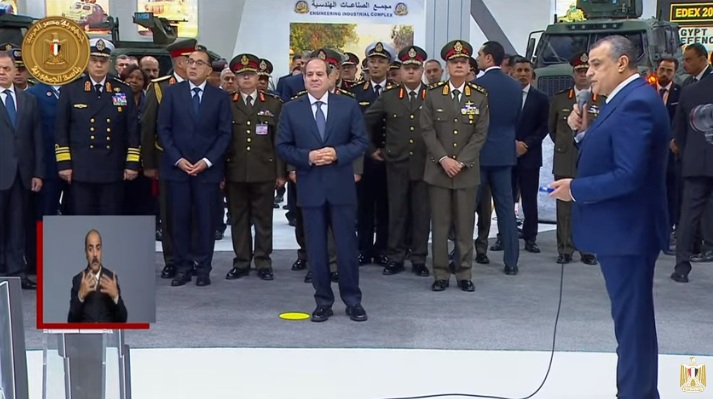 President Sisi witnesses the inauguration of the first Egyptian missile launcher, “Raad 200,” during his inspection tour at the EDEX exhibition.