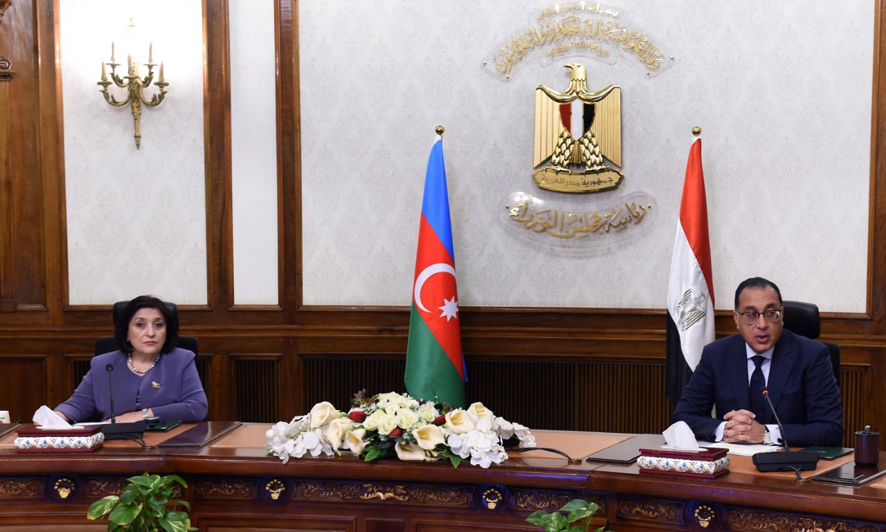 The Prime Minister receives the Speaker of Parliament of Azerbaijan