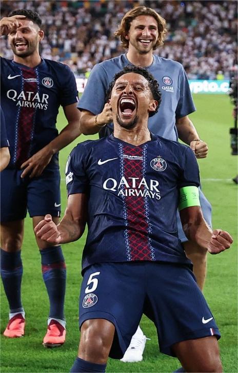 Paris Saint-Germain defeats Tottenham 5-3 in a thrilling Champions League match