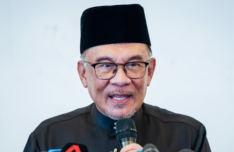 The Malaysian Prime Minister expresses his country's appreciation for Egypt's pivotal role in bringing aid to Gaza despite the obstacles and difficulties