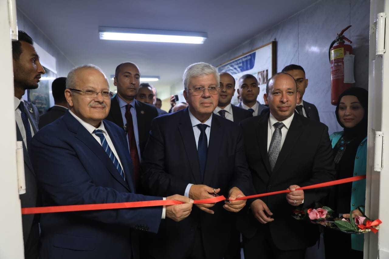 The Minister of Higher Education and the President of Cairo University witness the opening of the annual scientific conference of the Faculty of Medicine, Cairo University