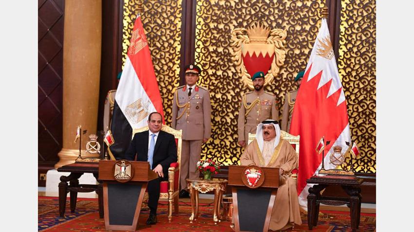 Egyptian president meets with Bahraini Crown Prince in Manama