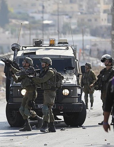 Martyrs and wounded in Israeli occupation bombing of a gathering of Palestinians near Wadi Gaza Bridge