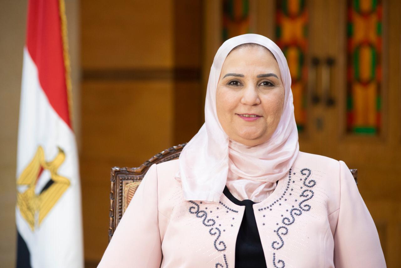 وزيرة التضامن: الرئيس السيسي يولي اهتمامًا كبيرًا بملف الحماية الاجتماعية