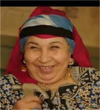 وصول جثمان الفنانة فاطمة كشري لتشييع الجنازة