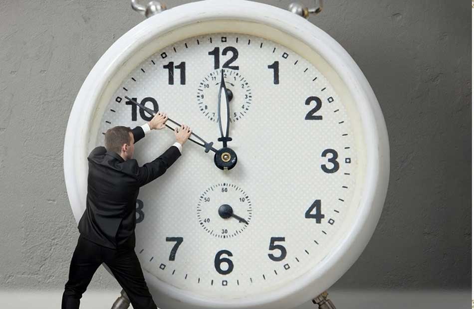 "Heads up, the clocks are changing!" — When does winter time begin in Egypt?