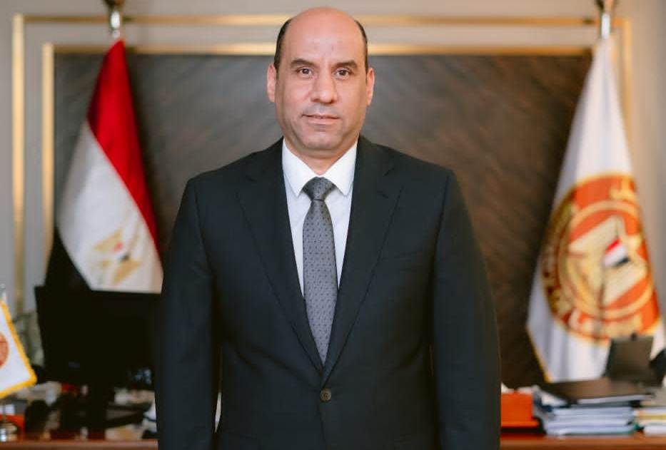 وزير العمل: الخميس 8 أكتوبر إجازة مدفوعة الأجر للعاملين بالقطاع الخاص
