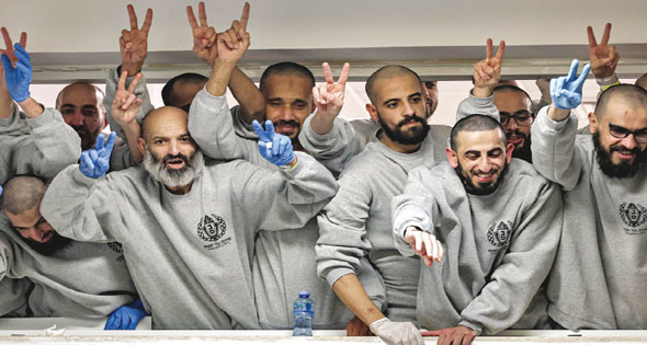 Success of Egyptian efforts in completing the second batch of prisoner and detainee exchange