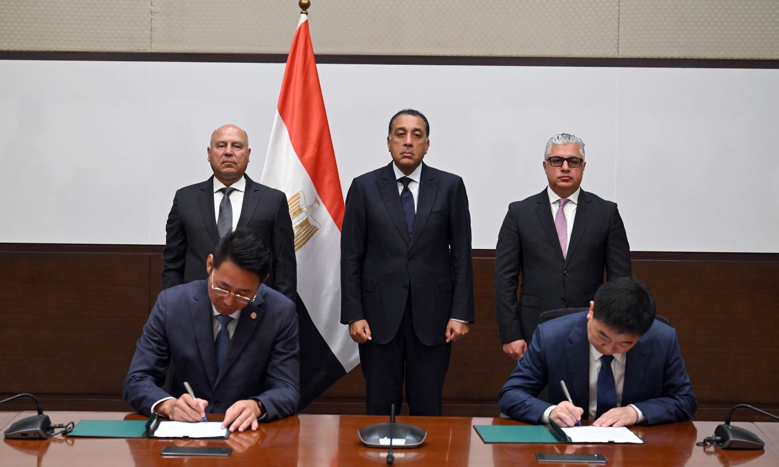 Prime Minister Witnesses Signing of Contract to Establish Chinese Sailun Group Tire Factory