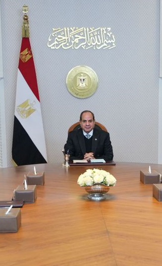 President El-Sisi directs to accelerate the implementation of targeted projects in the Suez Canal area and focus on logistical areas