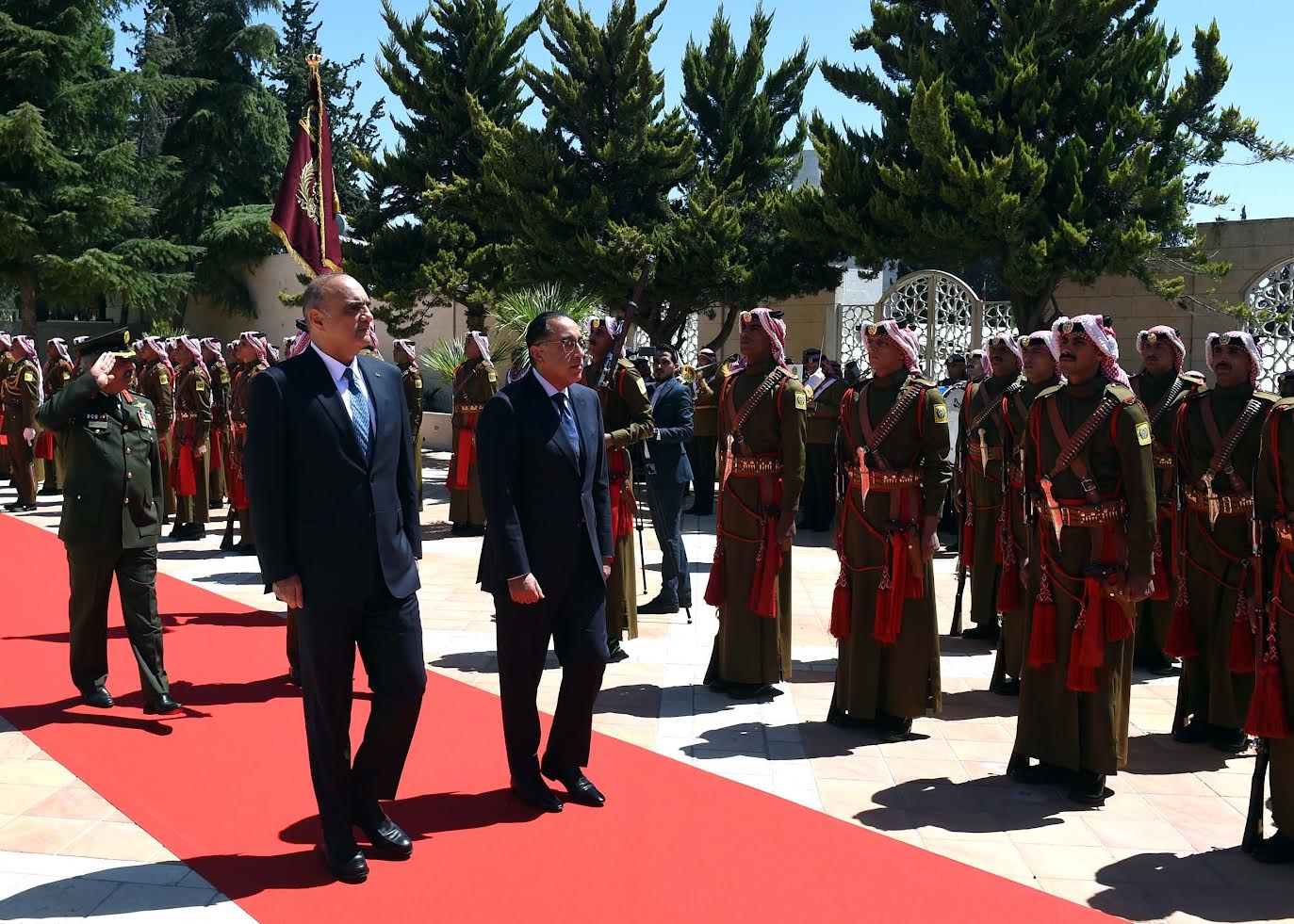 An official reception ceremony for the Prime Minister at the headquarters of the Jordanian government