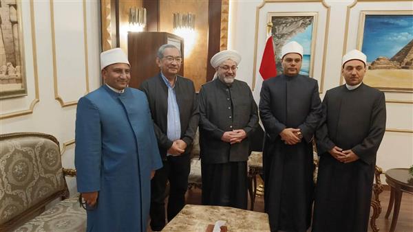 Malaysian, Mongolian, Kyrgyz, and Russian delegations arrive to participate in the Supreme Council for Islamic Affairs conference