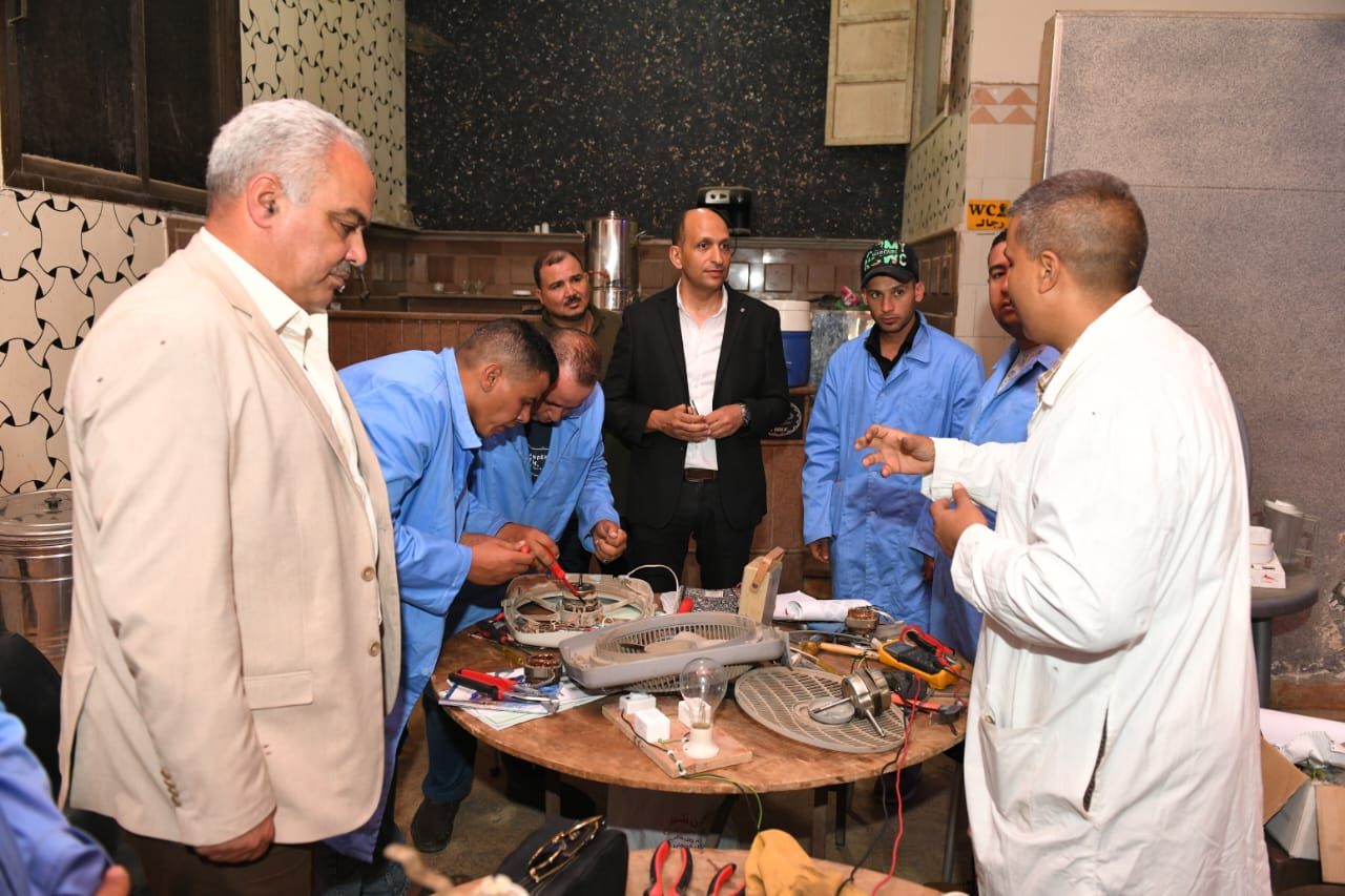 تدريب شباب قرى «حياة كريمة» في المنيا بالتعاون بين «الإنتاج الحربي» و«مصر الخير»