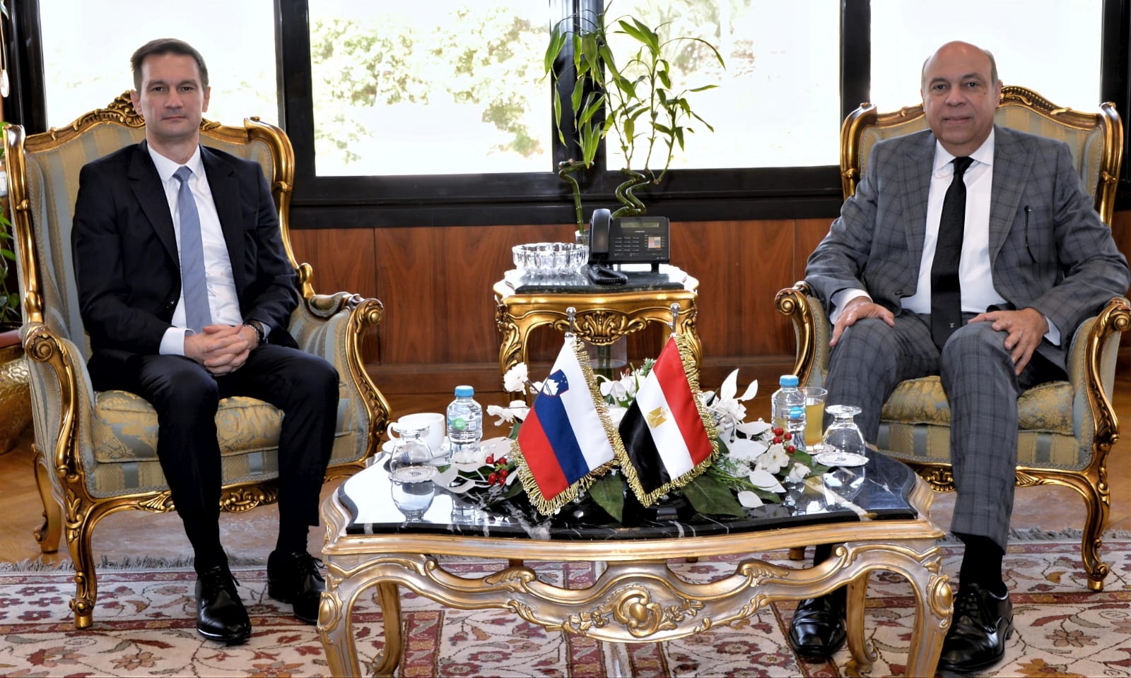 Minister of Civil Aviation Discusses Enhancing Air Connectivity Between Egypt and Slovenia