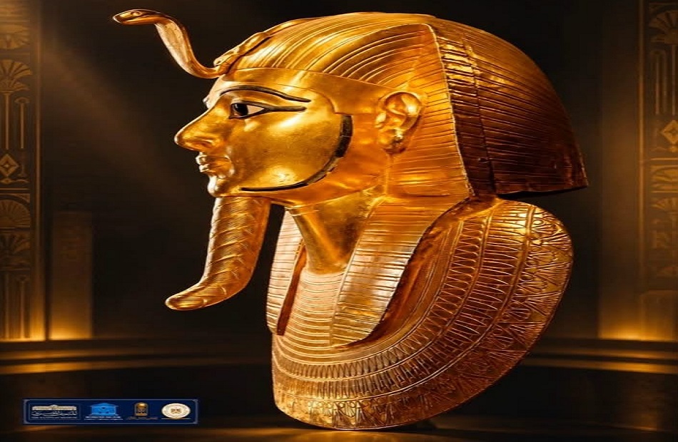 The Mask of Psusennes I: A Golden Masterpiece Showcasing Ancient Egyptian Craftsmanship