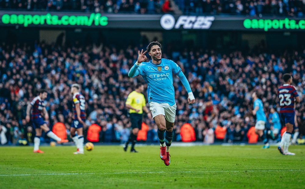 After Newcastle's "Hat-Trick" .. Marmoush writes a new chapter of records