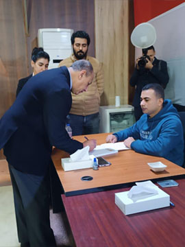 The Minister of Civil Aviation casts his vote in the presidential elections at Cairo Airport